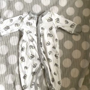 Such a cute sleeper-button up